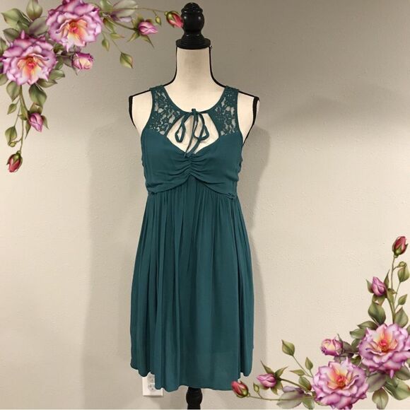 Emerald color lace sleeveless mini dress / tunic - Picture 1 of 10